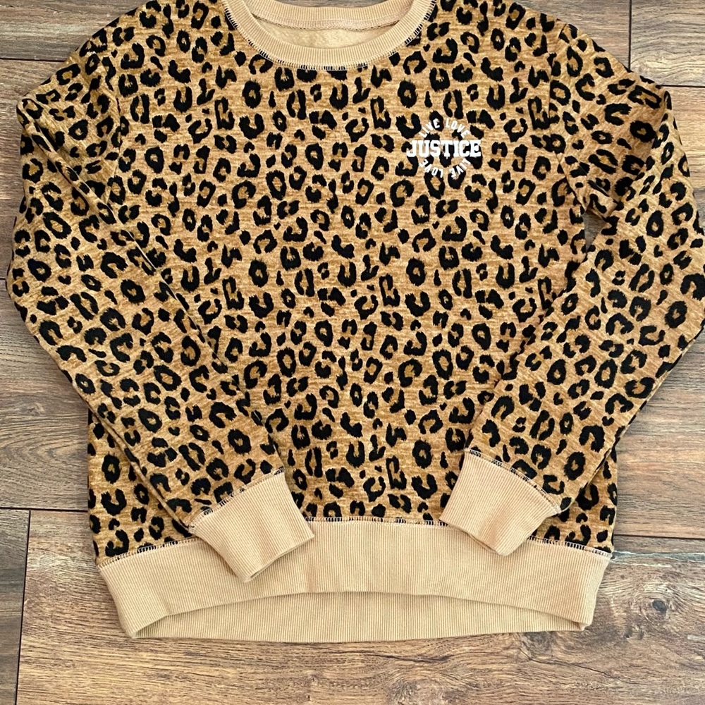 Justice leopard print sweatshirt hoodie size 10. EUC
